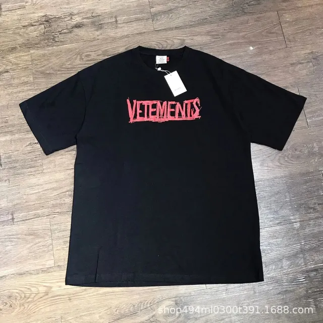 Vetements Logo Tee Distressed Red Print