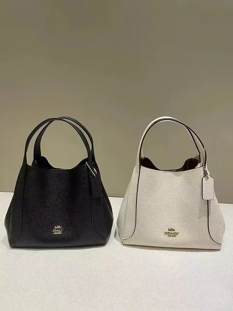 Coach Hobo Bag Pebbled Leather