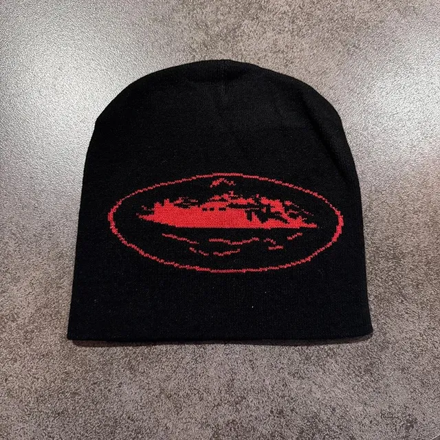 Corteiz Beanie Red Logo