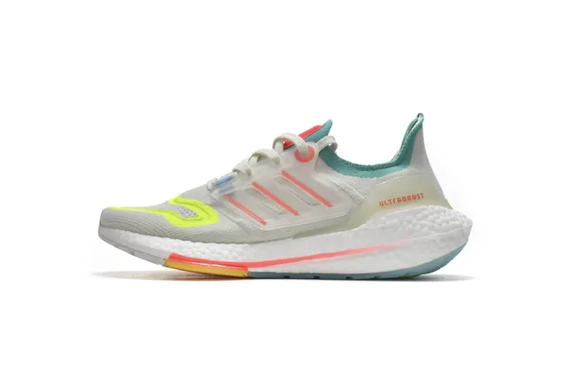 Adidas Ultraboost Neon Accent