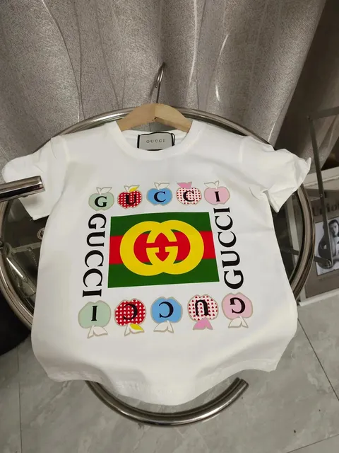 Gucci Graphic T-Shirt Apple Print GG Logo