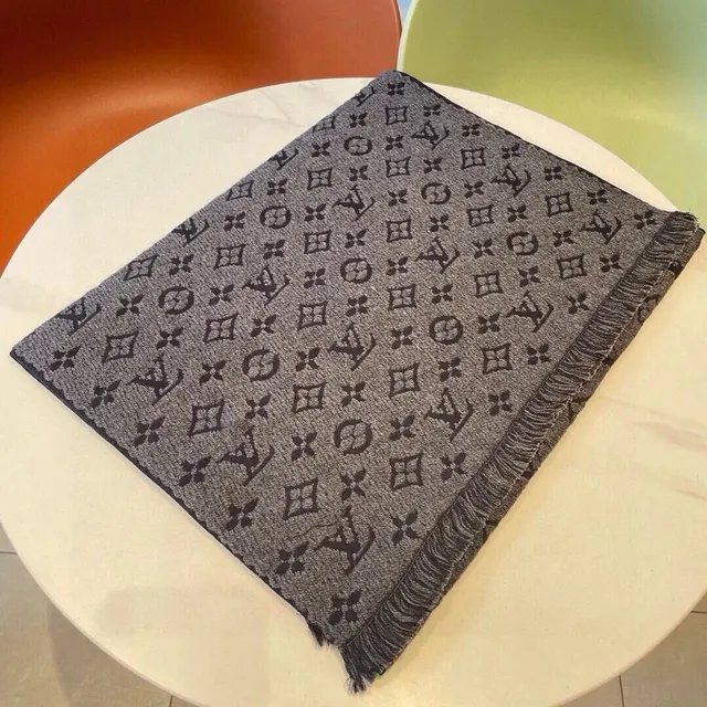 Louis Vuitton Monogram Shawl Graphite