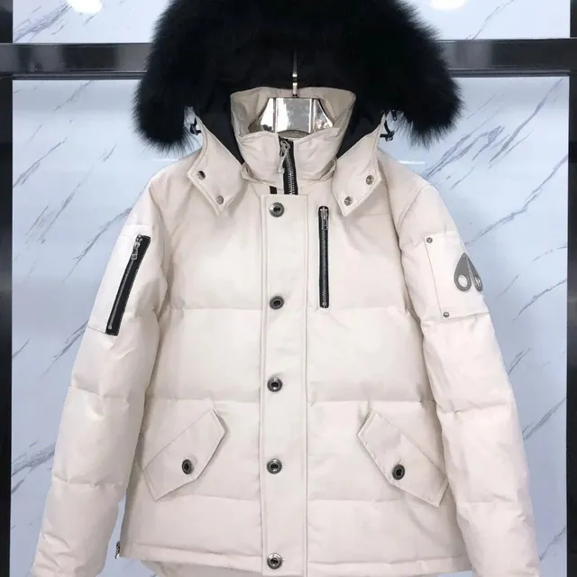 男款白色