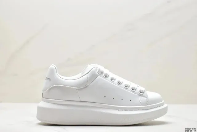 Alexander McQueen Oversized Sneaker Triple White