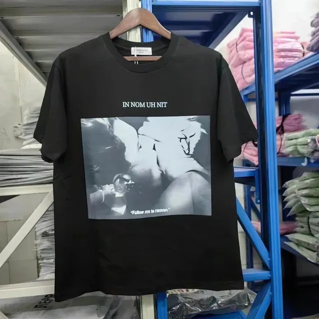 Graphic T-Shirt IN NOM UH NIT Print