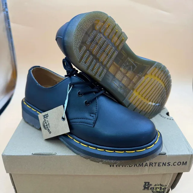 Dr. Martens 1461 Smooth Navy
