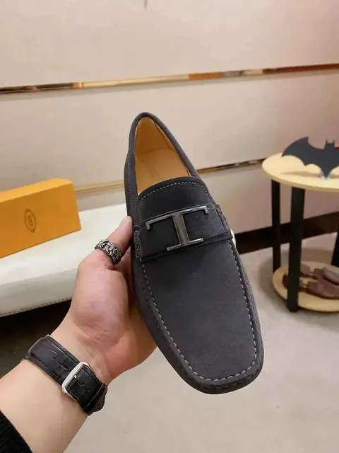 T-Bar Loafer Suede with Metal T-Logo