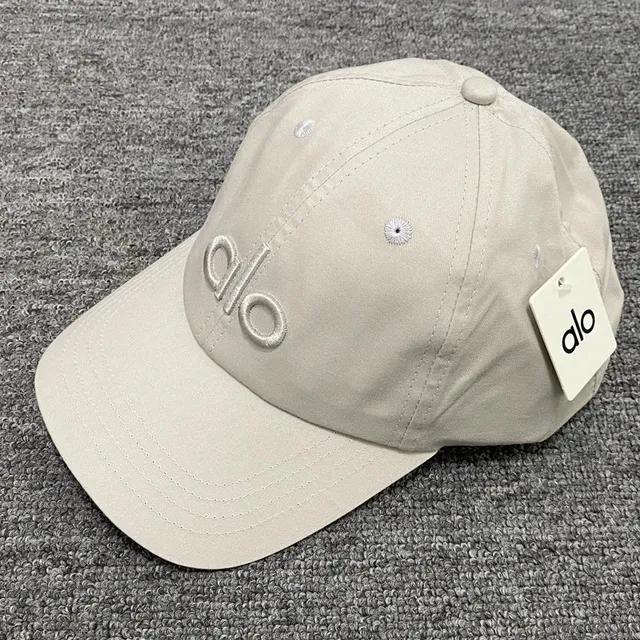 Lululemon Baseball Cap Embroidered Logo