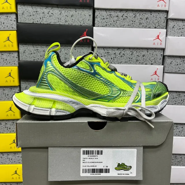 Balenciaga 3XL Multi Fluo Fluo Yellow/Blue