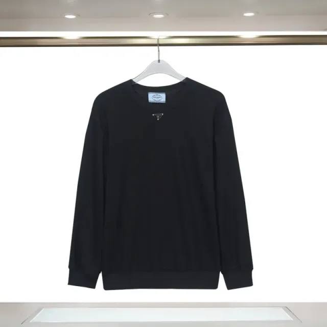 V77 black