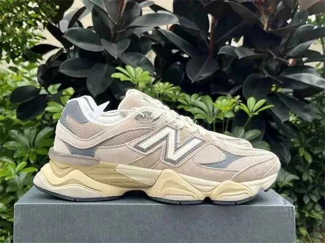 New Balance 2002R Beige Grey