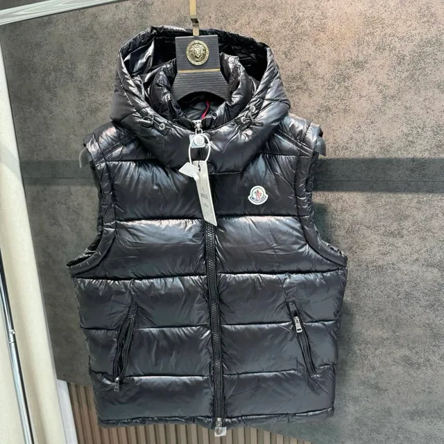 Moncler Puffer Vest Shiny Nylon