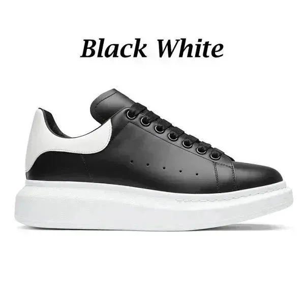 Alexander McQueen Sneaker Black White