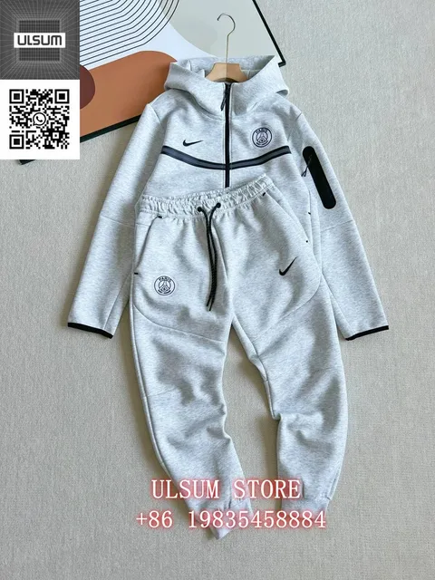 Nike × Paris Saint-Germain Tech Fleece Hoodie and Joggers PSG Edition