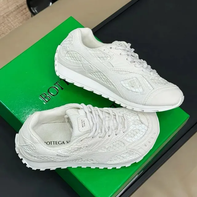 Bottega Veneta sneakers