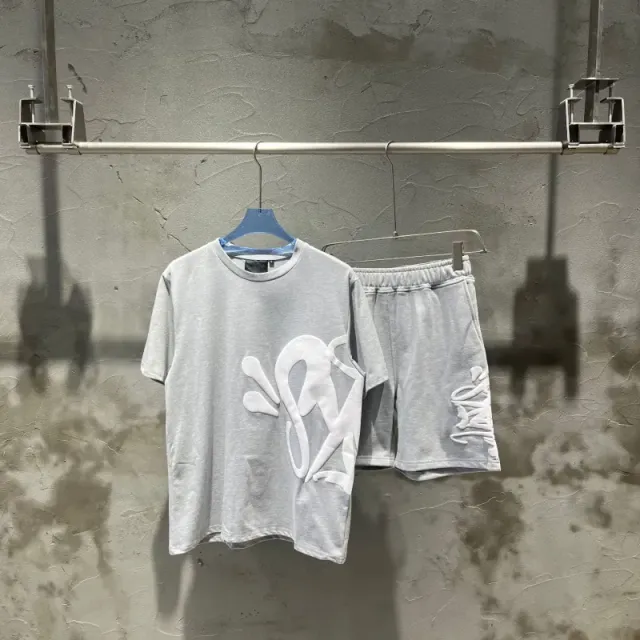 2501灰色一套