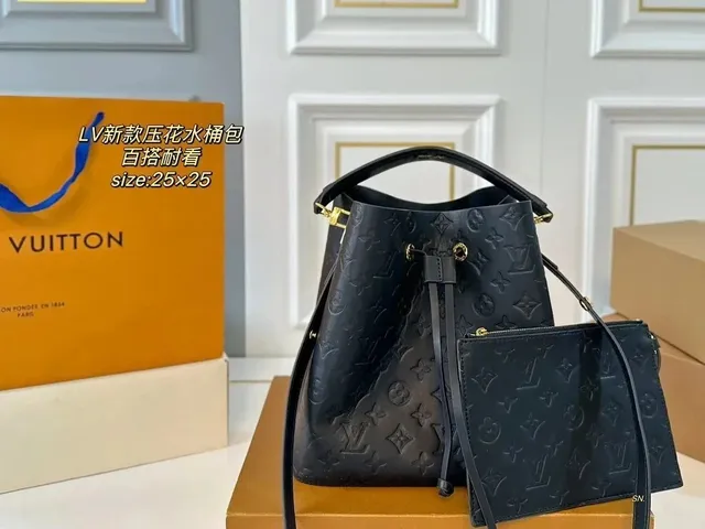 Louis Vuitton Neverfull MM Monogram Empreinte