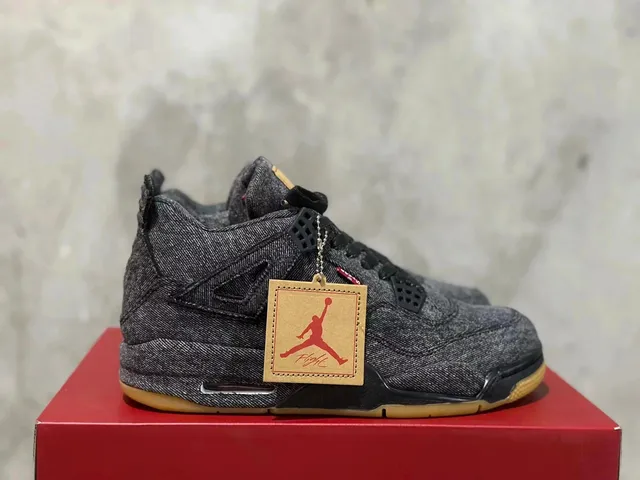 Air Jordan 4 Denim
