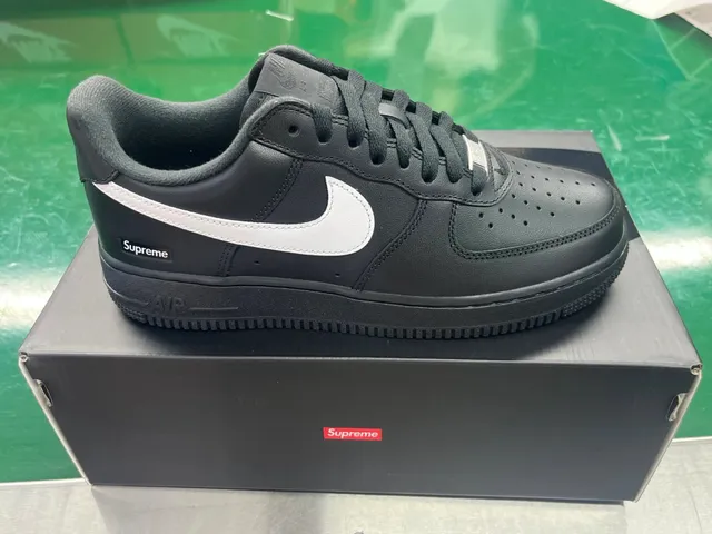 Nike Air Force 1 Low Supreme Box Logo