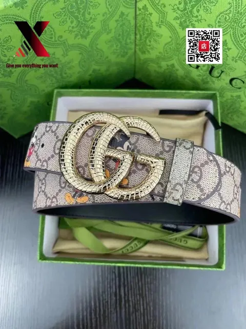 Gucci × Disney GG Marmont Belt Mickey Mouse Print