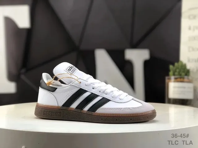 Adidas Samba Classic