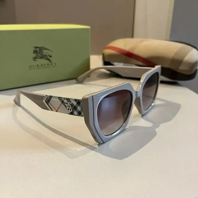 Burberry Square Sunglasses
