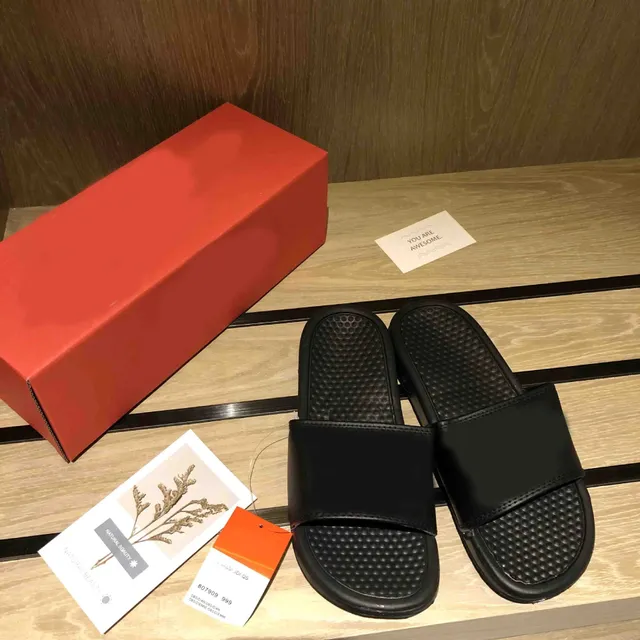 Yeezy Slide Onyx