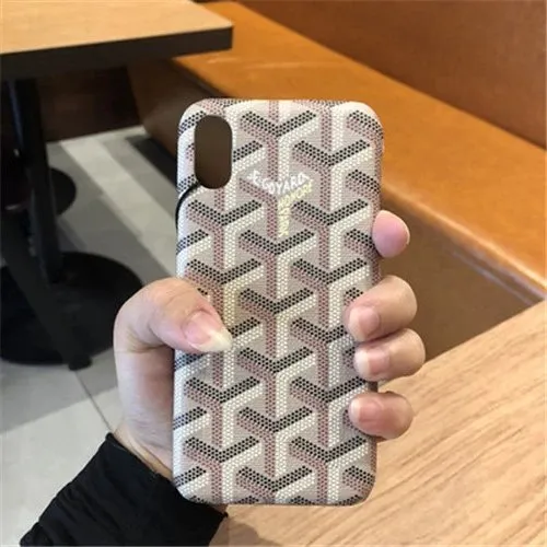 灰色
