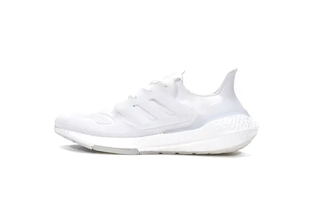 Adidas Ultraboost 22 Triple White