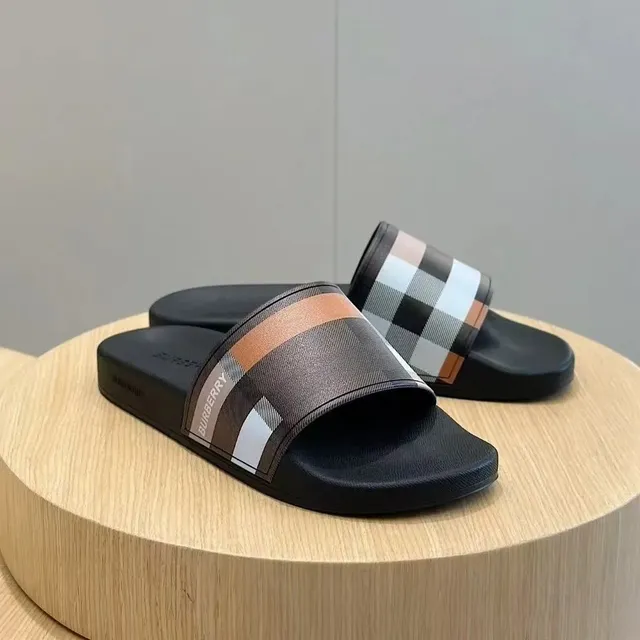 Burberry Check Slide Classic Check