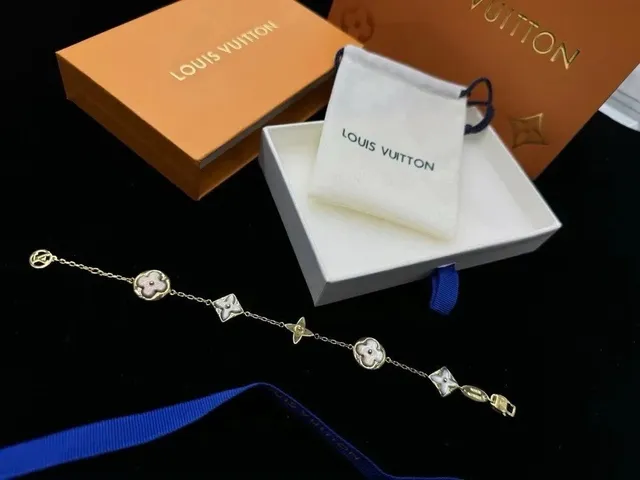 Louis Vuitton Flower Chain Bracelet Monogram Flower Motif