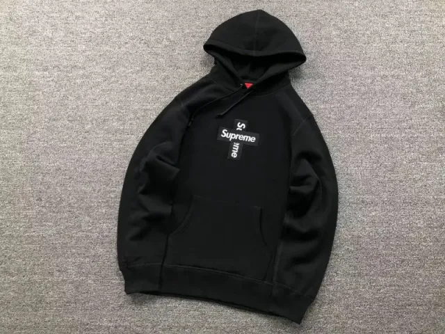 E–527 # Cross black
