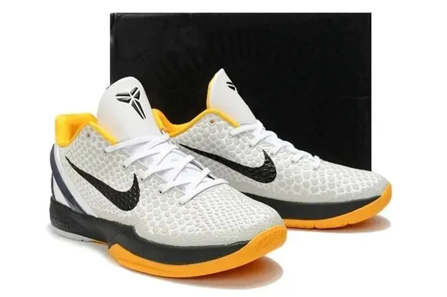 Kobe 5 Protro Grinch