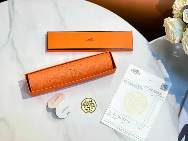Hermès Clic H Bracelet Taurillon Clemence