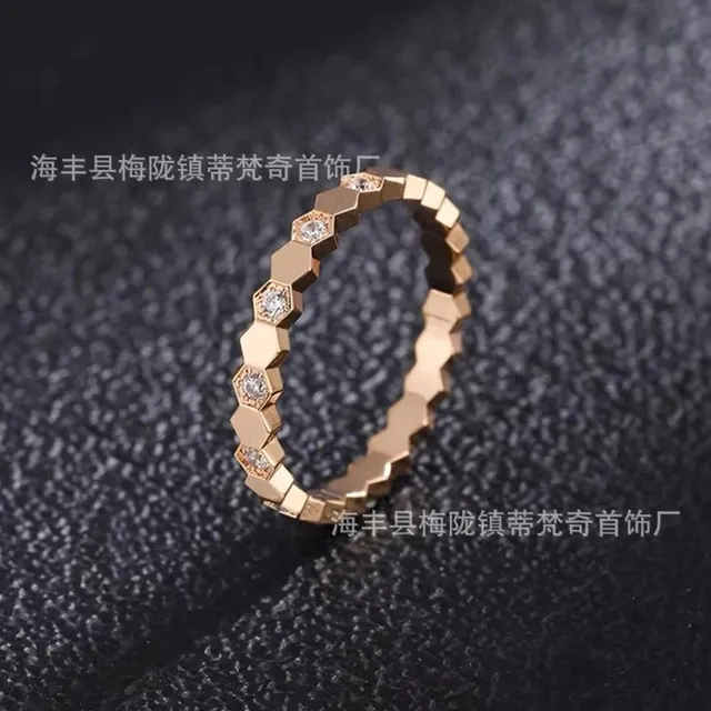 Bulgari Serpenti Ring Hexagonal Diamond