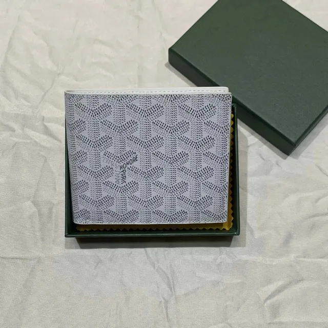 Goyard Bi-Fold Wallet Chevron Print