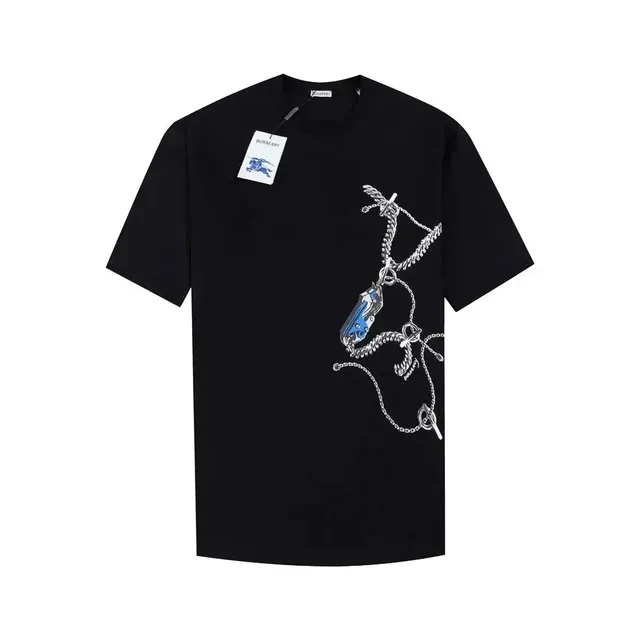 Burberry Graphic T-Shirt Chain Print