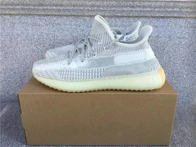 Yeezy Boost 350 V2 Zebra