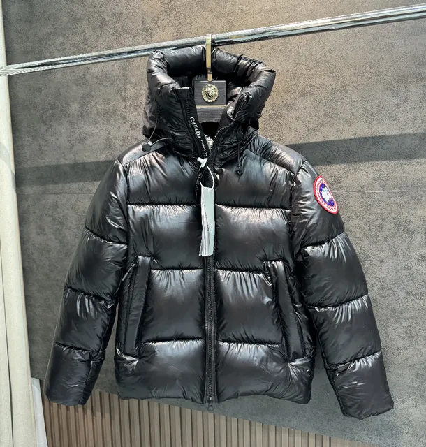 Canada Goose Puffer Jacket Glossy Black