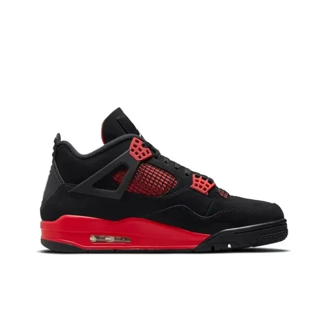 Air Jordan 4 Bred