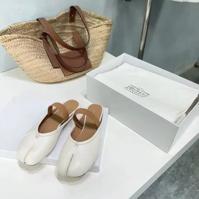 Maison Margiela Tabi Mule White Leather