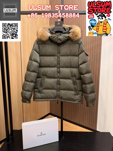 Moncler Puffer Jacket Fur-Trimmed Hood