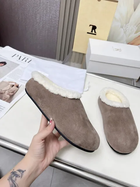 Shearling-Lined Slipper Suede with Cream Shearling Trim