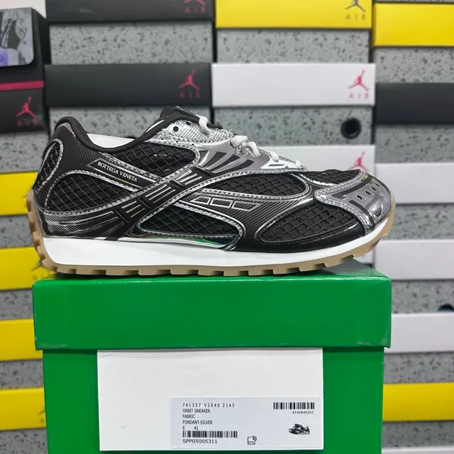 741357 V2X40 2145 黑银（35-47）