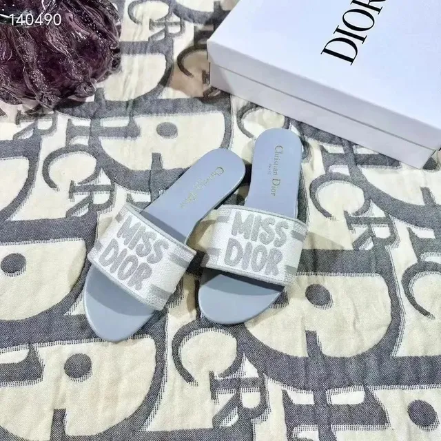 Miss Dior Slide Logo Strap