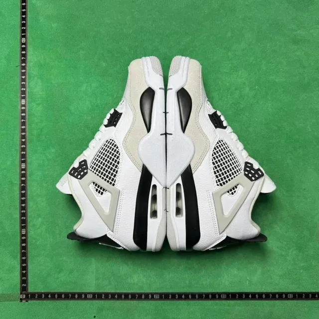 Air Jordan 4 White Cement