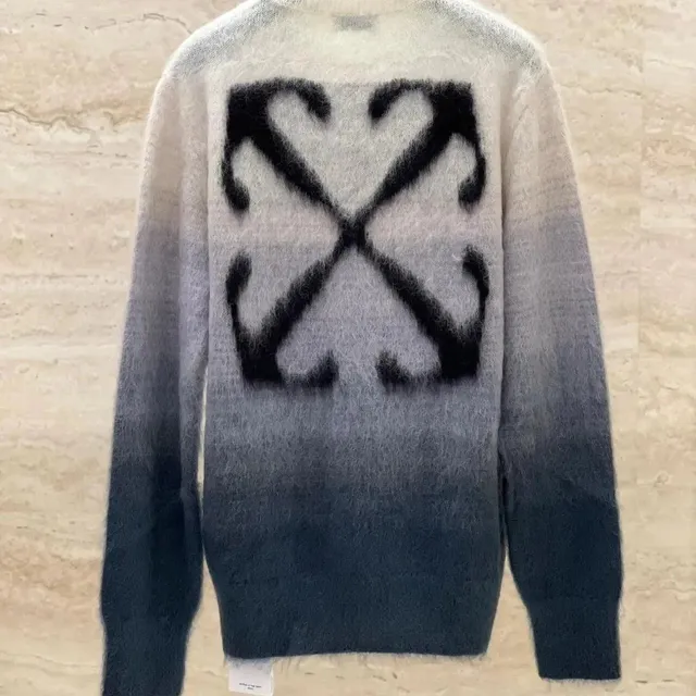 Off-White Ombre Arrow Sweater Gradient with Black Arrow Print