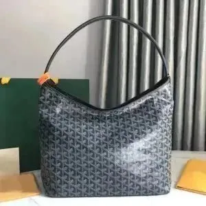 Goyard Saint Louis Hobo Goyardine Canvas