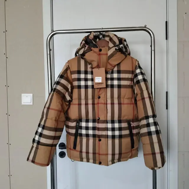 Burberry Puffer Jacket Classic Check