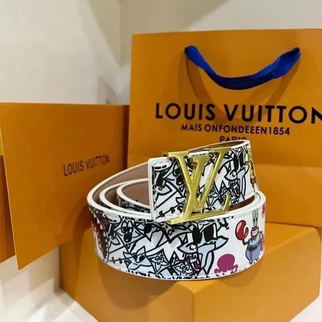 Louis Vuitton Belt Disney x LV Graffiti Print